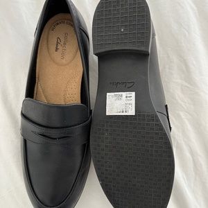 Clark’s Black Leather Loafers